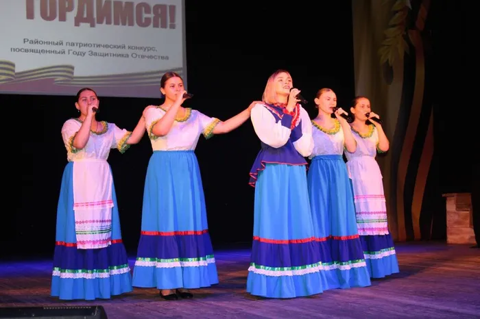 photo_5422673593529137647_y