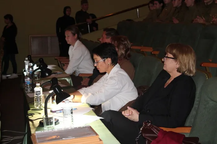 photo_5422673593529137651_y